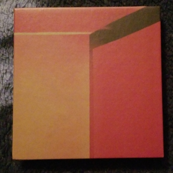 Date Night Eyeshadow Palette - Picture 5 of 5